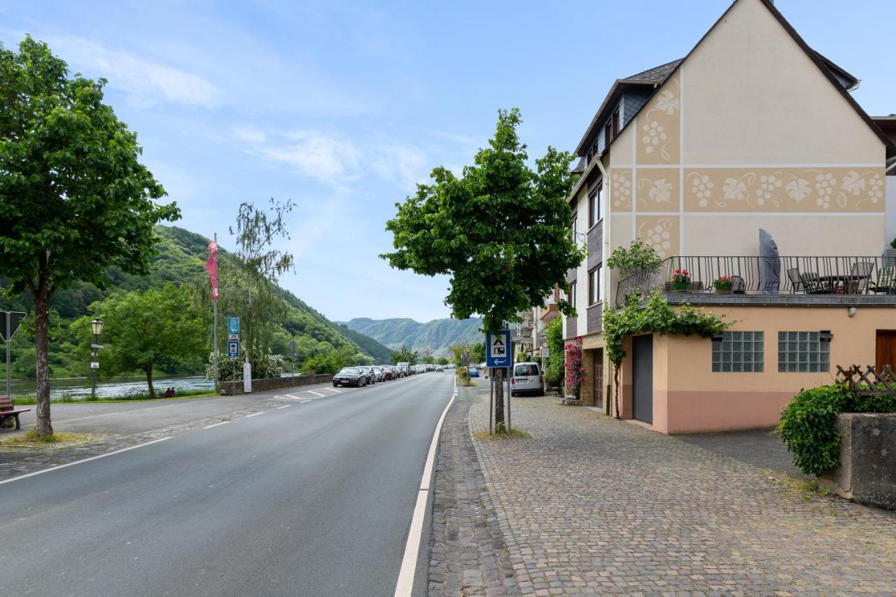 Haus Blaue Traube Mit Moselblick Ediger-Eller Exterior foto