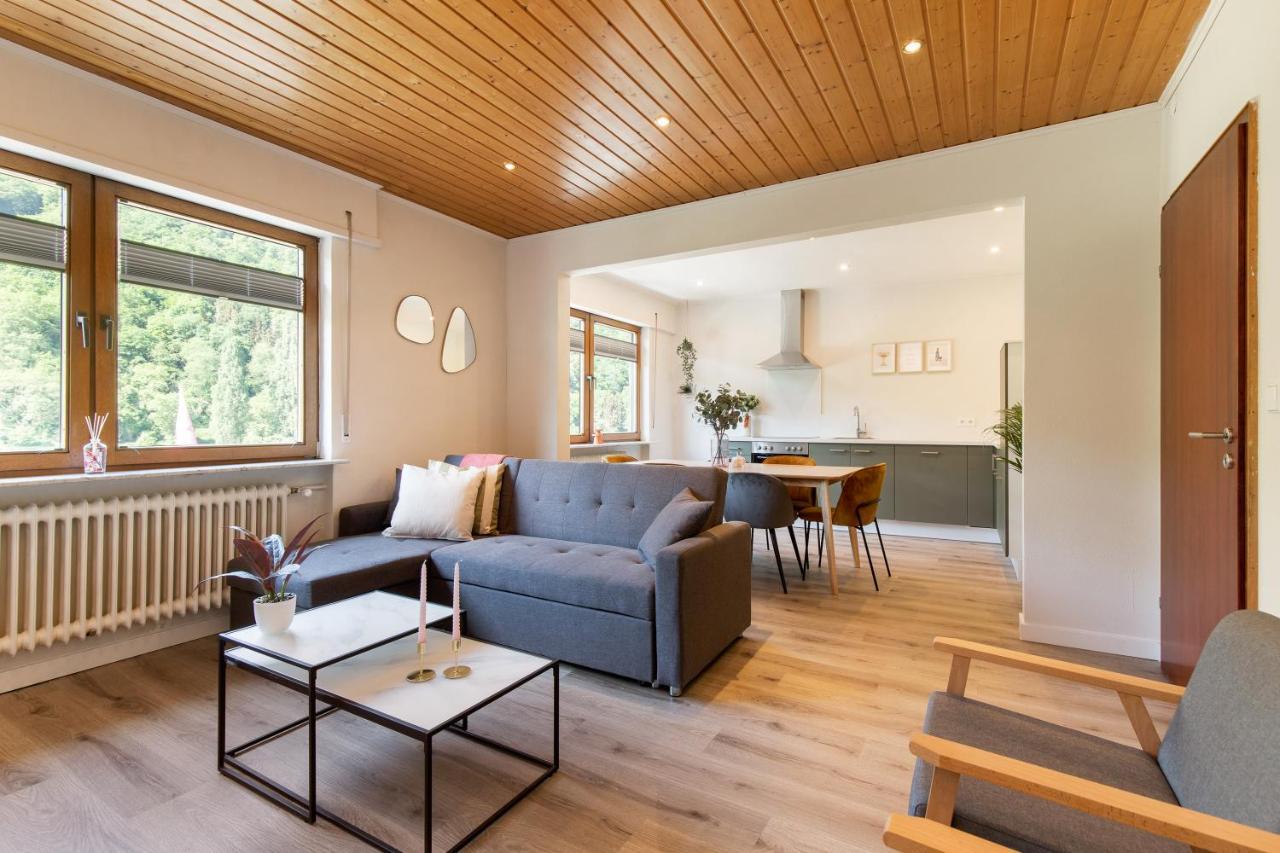 Haus Blaue Traube Mit Moselblick Ediger-Eller Exterior foto